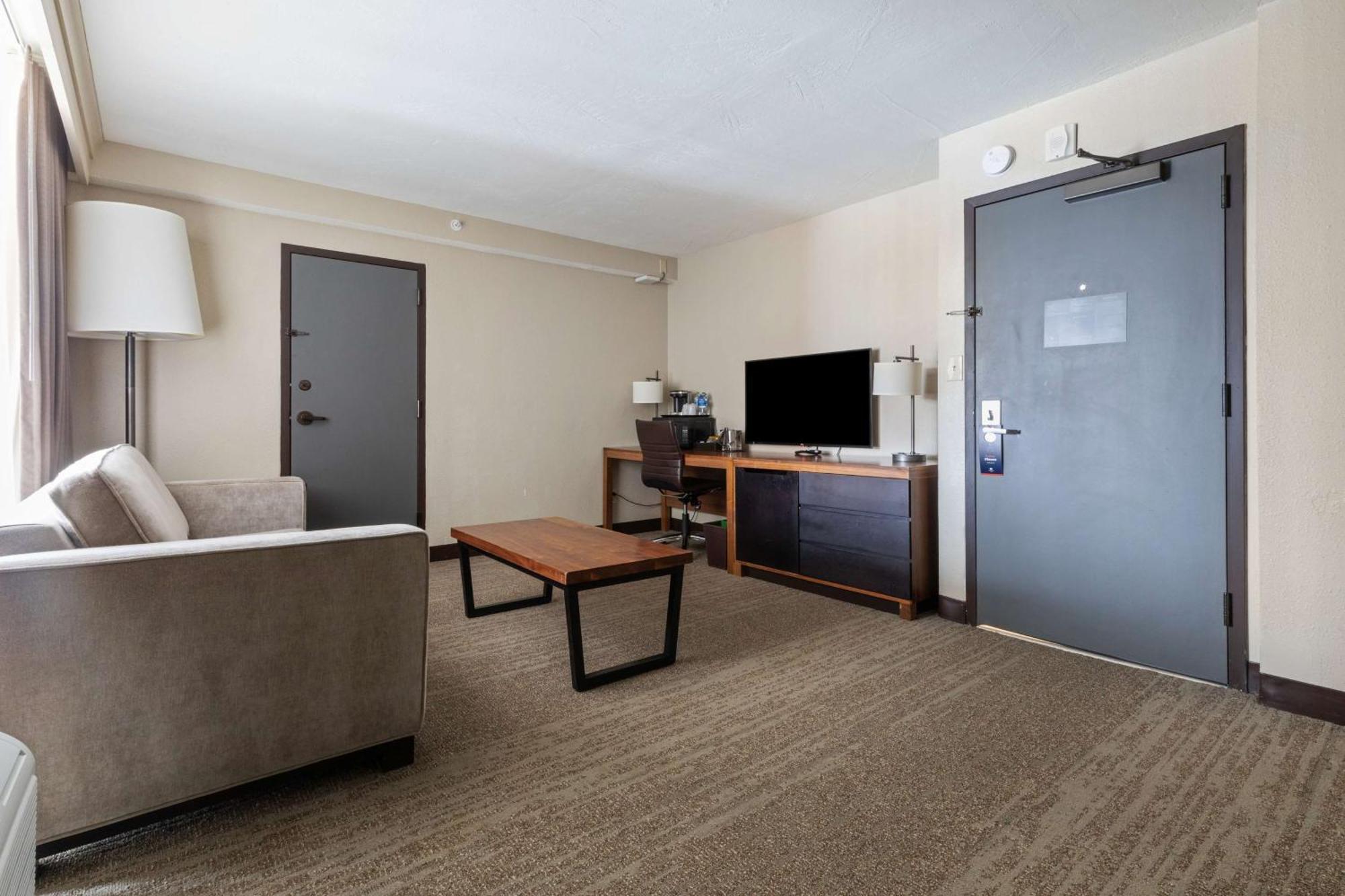 Resort Doubletree By Hilton Park - The Yarrow Park City