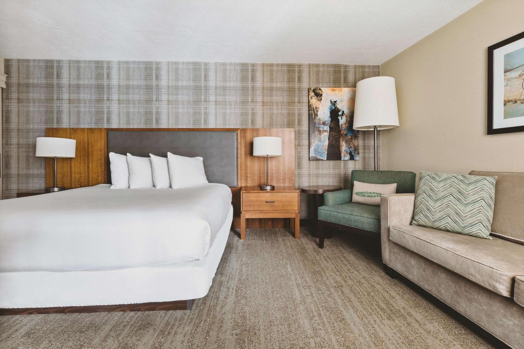 Doubletree By Hilton Park - The Yarrow Resort 4*