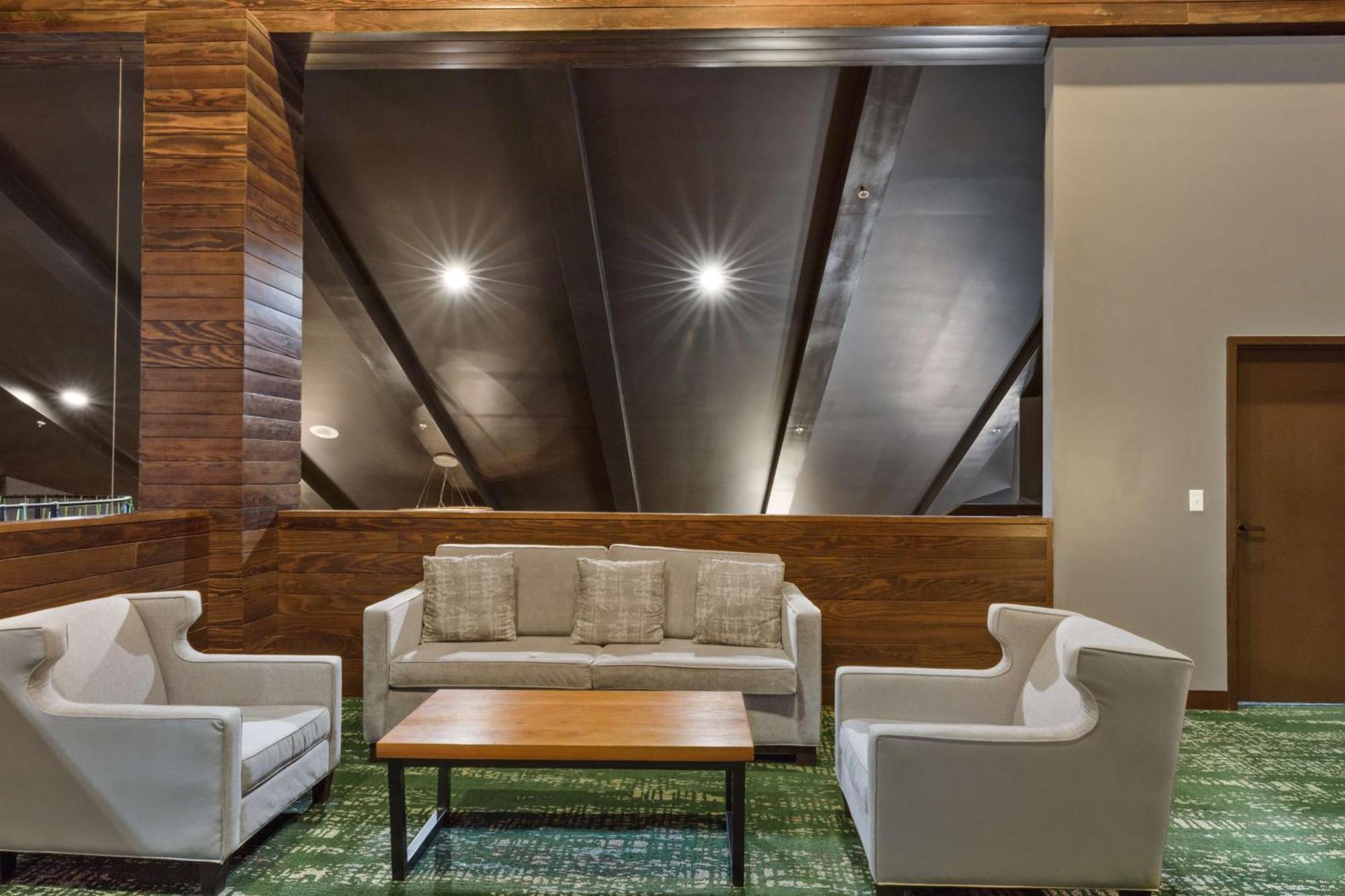 Doubletree By Hilton Park - The Yarrow 4*